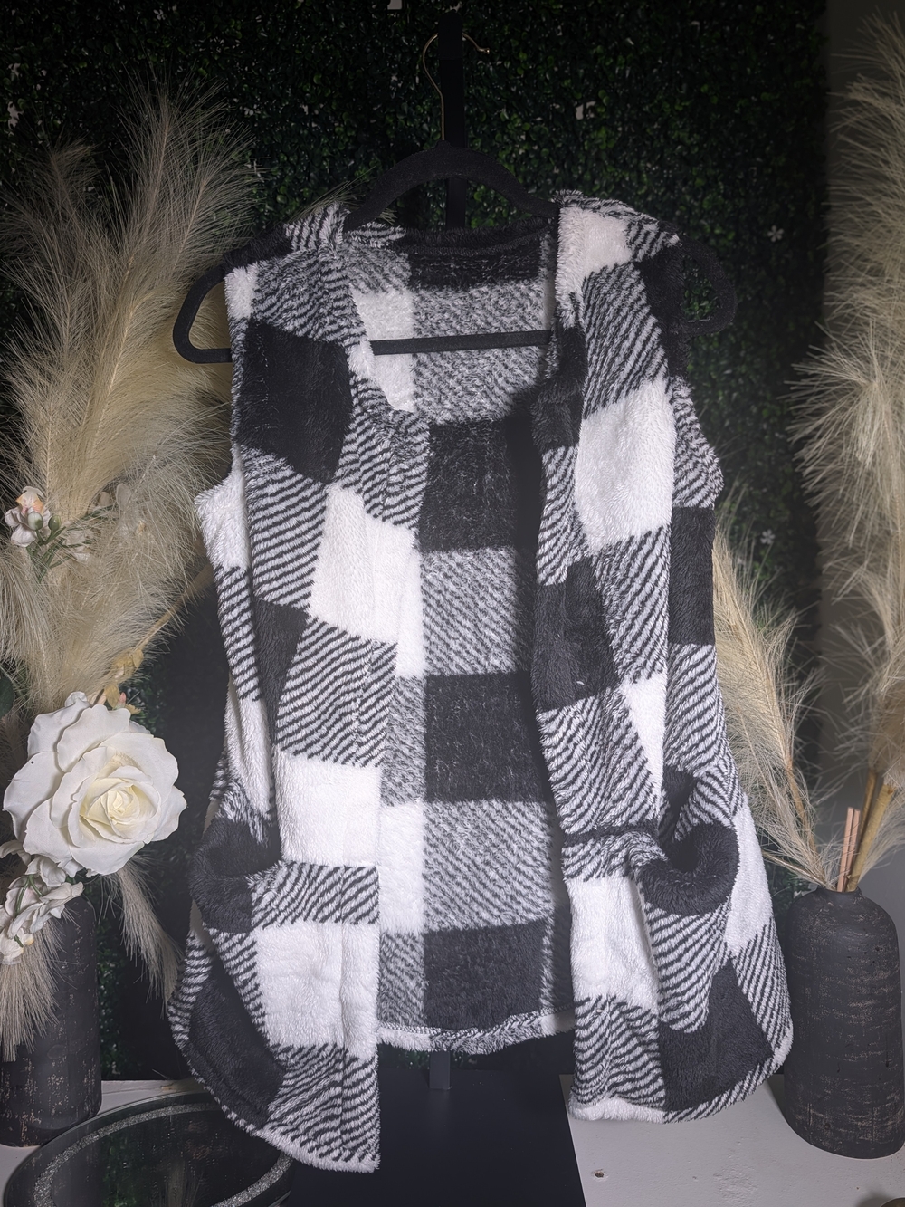 SHEIN Black & White Buffalo Plaid Sleeveless Sweater Vest